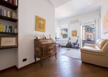 Camera da letto - Apartment via Felice Gazzolo, 2, Genova (neighborhood Nervi) - photo 33