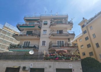 Facciata - Bilocale Clivo Rutario, Roma - foto 21