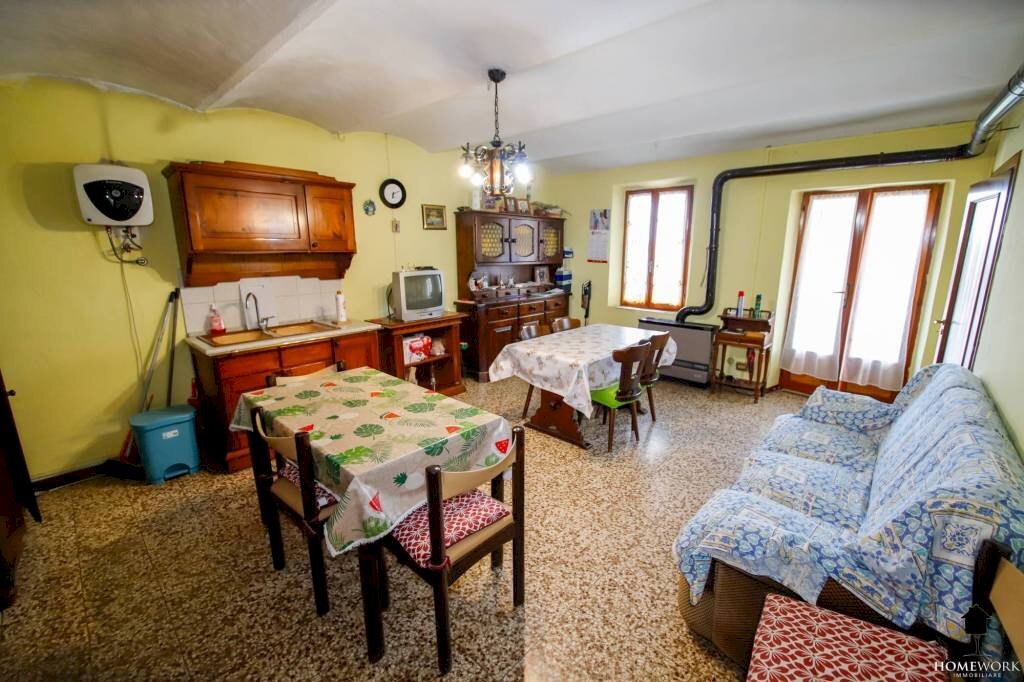 Salone - Casa indipendente strada Nazionale Padana Superiore, 12, Verolengo - foto 3