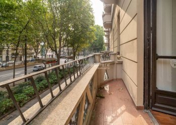 Balcone - Four-room apartment corso Regina Margherita, 89, Torino (neighborhood Vanchiglia) - photo 7