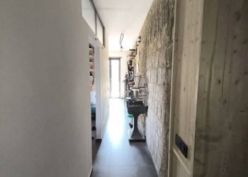 Corridoio - Appartamento via Zumbini, 6, Portici - foto 10