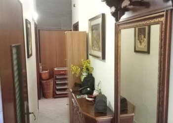Corridoio - Two-room apartment via Trentola, 216, Ercolano - photo 6