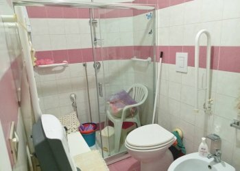 Bagno - Two-room apartment via Trentola, 216, Ercolano - photo 7