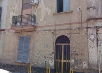 Facciata - Two-room apartment via Trentola, 216, Ercolano - photo 16