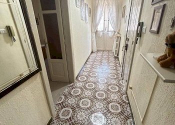 Corridoio - Three-room apartment via Gaetano Briganti, 26, Bari (neighborhood Carbonara di Bari) - photo 3