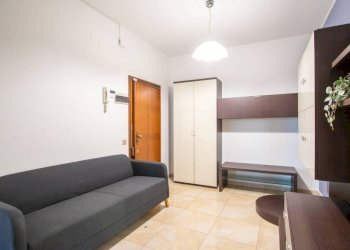 Salone - Apartment via Michele De Angelis, 10, Milano - photo 7