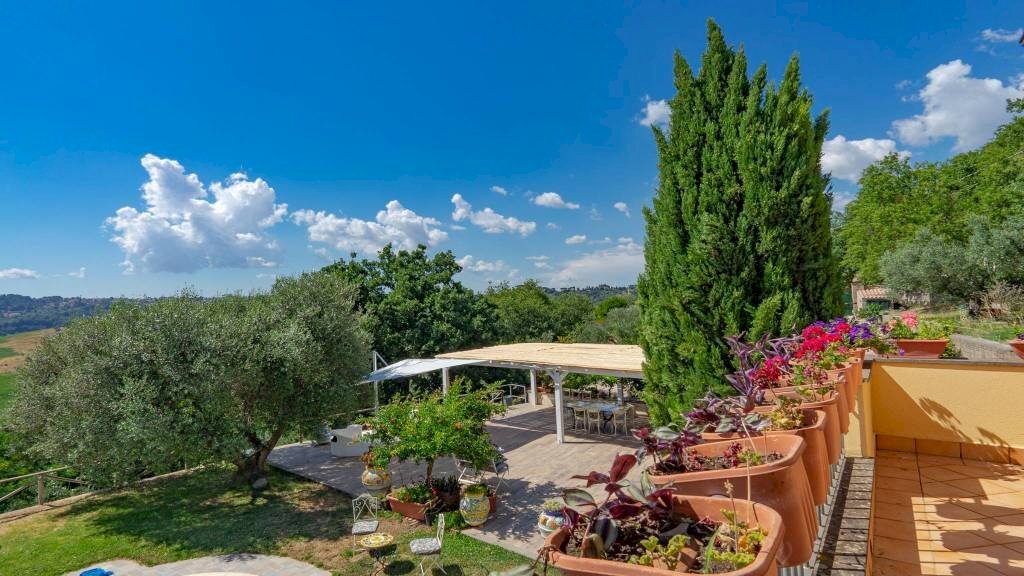 Vista - Villa via Pietro Germi, 4, Morlupo - foto 2