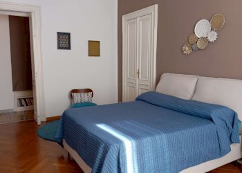 camera da letto - Three-room apartment via Bagetti, 25, Torino (neighborhood Cit Turin) - photo 14