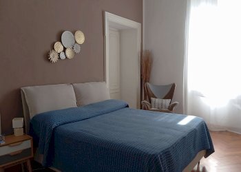 camera da letto - Three-room apartment via Bagetti, 25, Torino (neighborhood Cit Turin) - photo 15