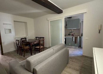 2 - Three-room apartment via Barbaroux, 10, Torino (neighborhood Centro) - photo 3