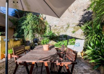 Giardino - Three-room apartment via Borgoratti, 24, Genova (neighborhood Borgoratti) - photo 3