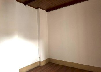 Camera da letto - Appartamento via Madonna di Re, Domodossola - foto 2