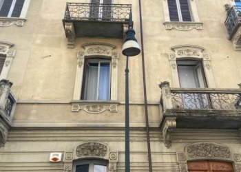 Facciata - Ufficio via Vincenzo Vela, 47, Torino (zona Crocetta) - foto 3