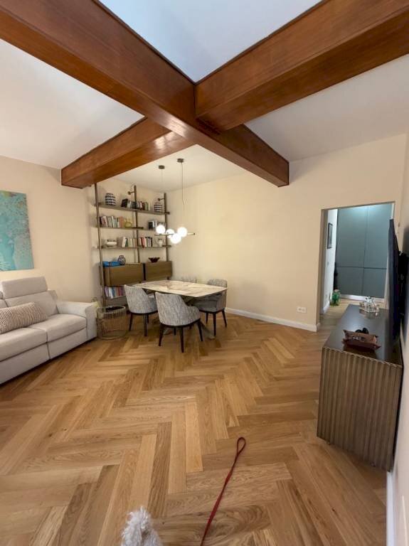 Salone - Two-room apartment via delle Colonnelle, Roma (neighborhood Centro Storico) - photo 3