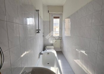 Two-room apartment Milano via privata Ludovico Cavaleri, Milano (neighborhood Bande Nere) - photo 22