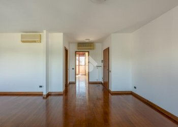 Three-room apartment Via Cufra, Milano - photo 9