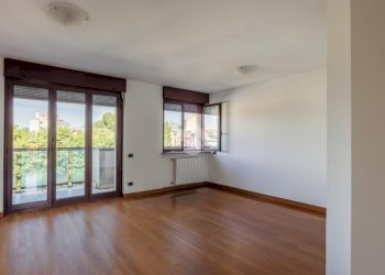Three-room apartment Via Cufra, Milano - photo 11
