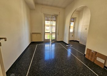 Quadrilocale VIA BORDIGHERA 63, Genova (zona Prà) - foto 3