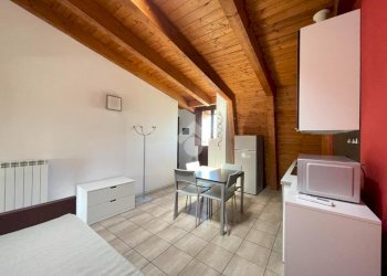 Two-room apartment Via Garigliano, Milano (neighborhood Isola) - photo 5