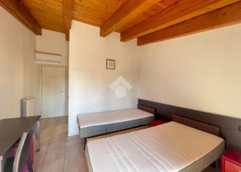 Two-room apartment Via Garigliano, Milano (neighborhood Isola) - photo 13