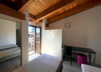 Two-room apartment Via Garigliano, Milano (neighborhood Isola) - photo 14