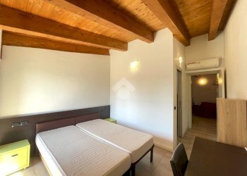 Two-room apartment Via Garigliano, Milano (neighborhood Isola) - photo 13