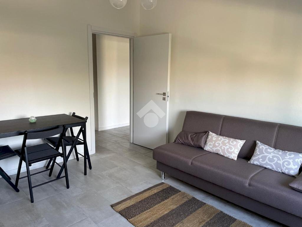 Two-room apartment Via Lodovico Il Moro, Milano (neighborhood Ronchetto Sul Naviglio) - photo 1