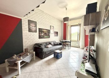 Three-room apartment Piazza Tirana, Milano (neighborhood Giambellino) - photo 1