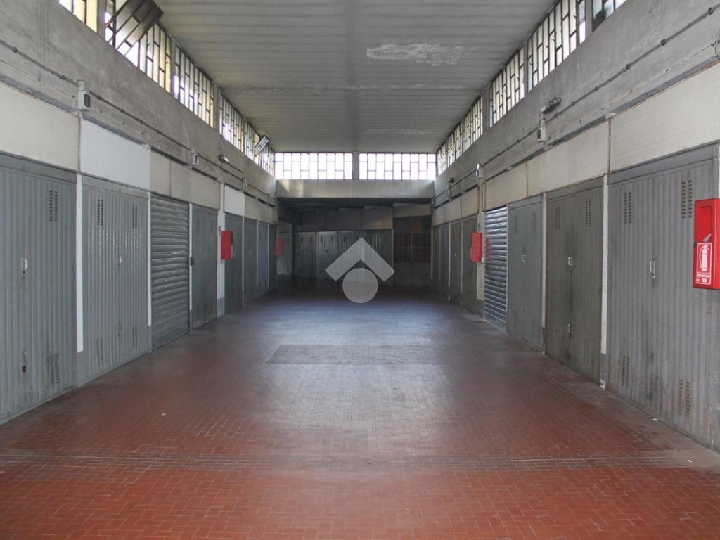 Box Corso Peschiera, Torino (neighborhood Pozzo Strada) - photo 3
