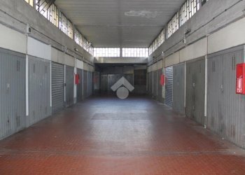 Box Corso Peschiera, Torino (neighborhood Pozzo Strada) - photo 3