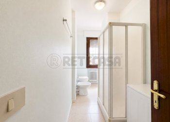BAGNO CON BOX DOCCIA - Appartamento Via del Santo 19, Limena - foto 19