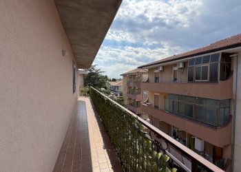 Balcone esposizione Nord - Quadrilocale Via Quattro Altarelli 20, Mascalucia - foto 15