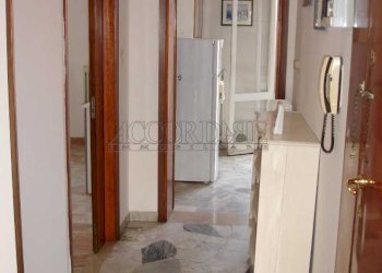 Corridoio - 1.jpg - Four-room apartment Padova - photo 14