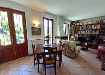 9 - Portion of a house Recco - photo 6