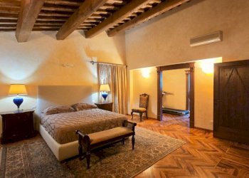 MASTERBED2.jpg - Casale Allerona - photo 24