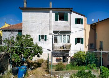 DJI_0047 - Townhouse Via Piave 188, Vado Ligure - photo 5