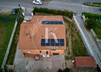 DJI_0057 - Villa Via Cortemilia 36, Cairo Montenotte - photo 2