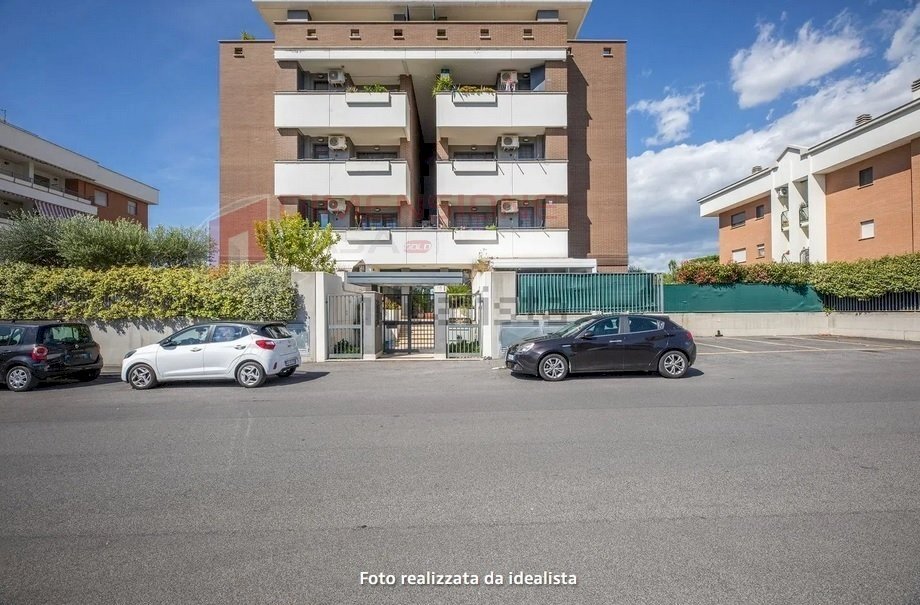 27 - Attic Via Cardinale Luigi Traglia, Roma (neighborhood Colle Degli Abeti) - photo 1