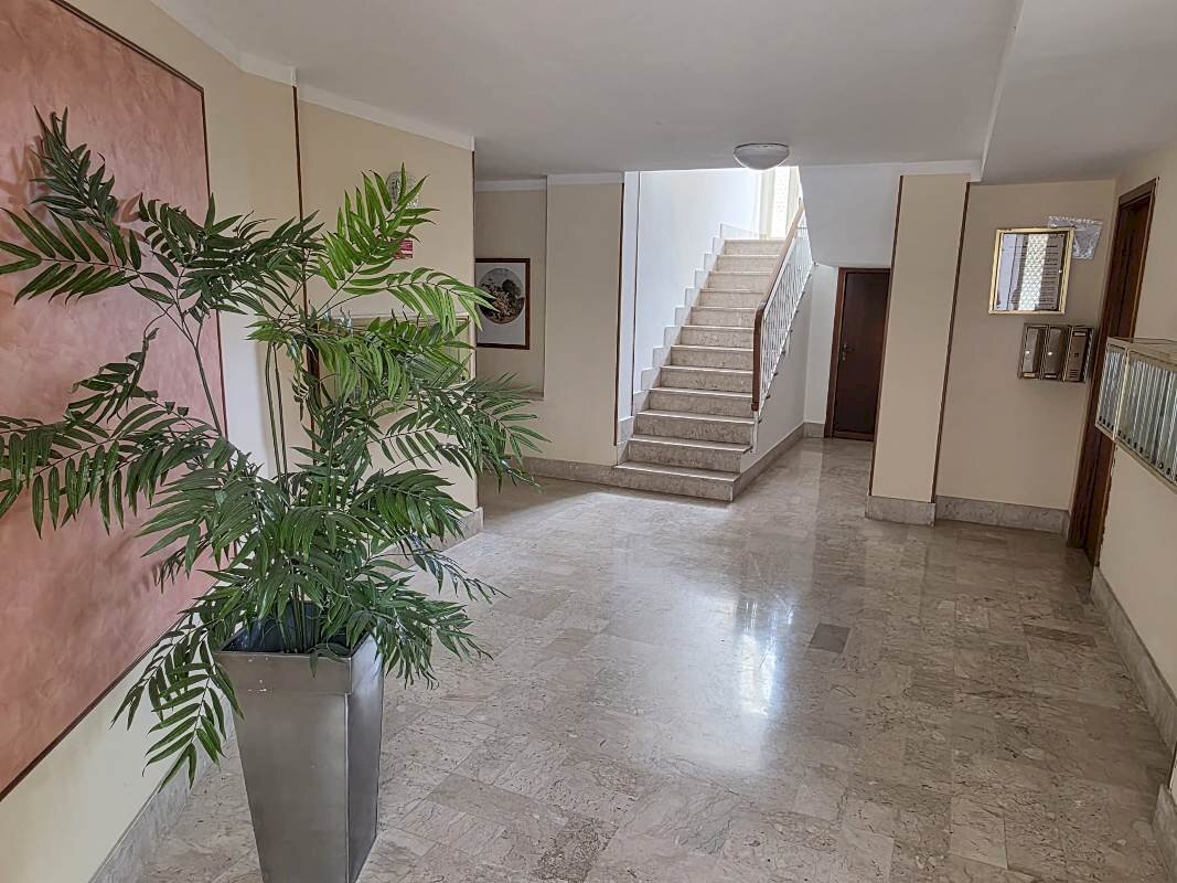 01-androne scale - Two-room apartment Loano - photo 2