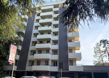 ESTERNO 3 - Appartamento Viale Olimpia, Reggio nell'Emilia - foto 3