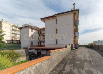 IMG_9550 - Apartment Via Salvatore Quasimodo 7, Gravina di Catania - photo 19