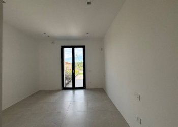 Camera - Quadrilocale Via Alessandro Volta 8, Villa Guardia - foto 14