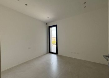 Camera - Quadrilocale Via Alessandro Volta 8, Villa Guardia - foto 18