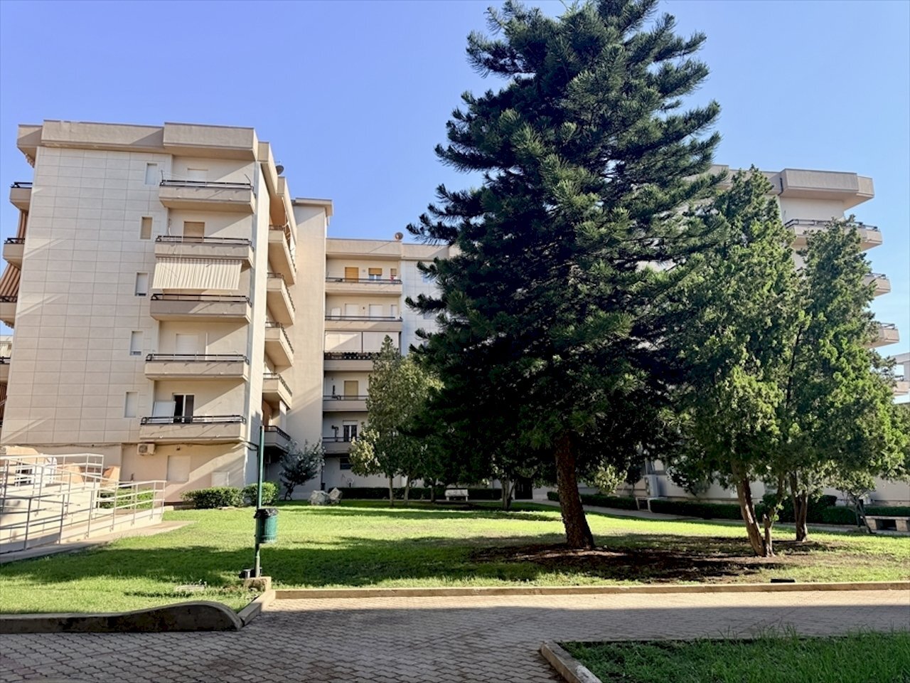 1b6b82bd-652e-47c9-aa78-ae49be590b84 - Appartamento Viale Scala Greca, Siracusa - foto 1
