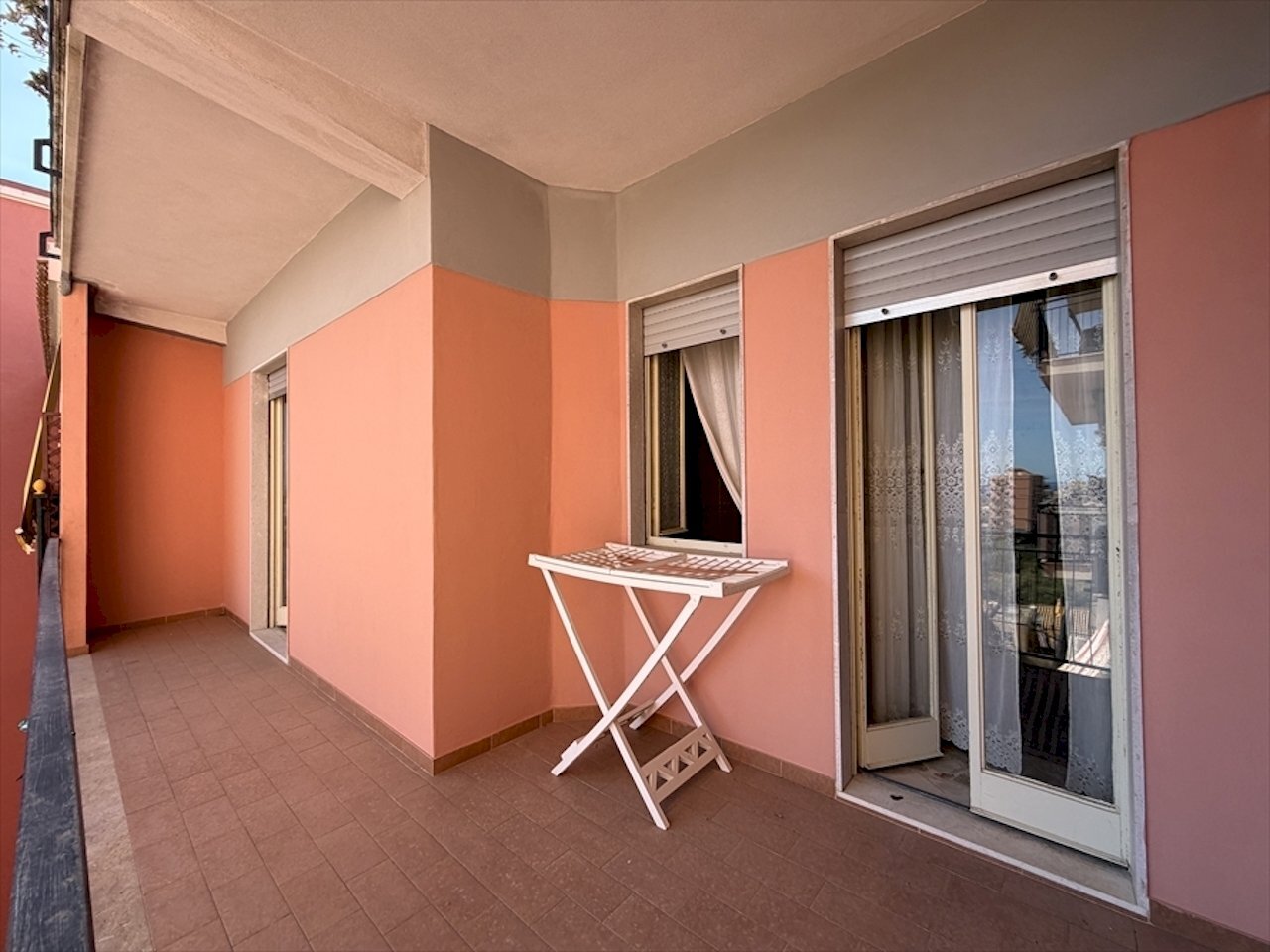 5e28126a-018b-4752-b30f-dd0c69583f5f - Appartamento Viale dei Comuni, Siracusa - foto 2