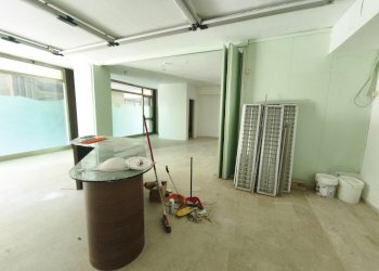 interno open space - Locale Commerciale Via Pietro Giardini 464H, Modena - foto 3