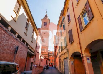 Appartamento Via Santa Caterina, Bologna (zona Centro Storico) - foto 32