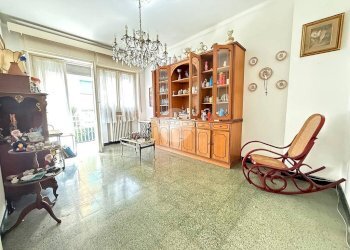 Two-room apartment Via Evangelista Torricelli, Genova (neighborhood Borgoratti) - photo 2
