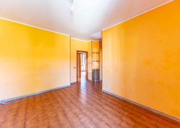 Three-room apartment Via Gorizia, Lainate - photo 14