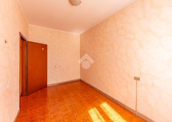 Three-room apartment Via Gorizia, Lainate - photo 17